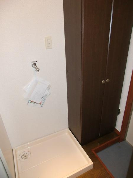 洗濯機置場　※参考写真