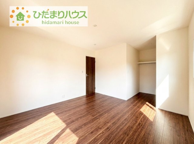 【寝室】 | 第1牛久市岡見町　新築戸建 | ゆとりのある主寝室！ご家族全員で寝れちゃいます♪