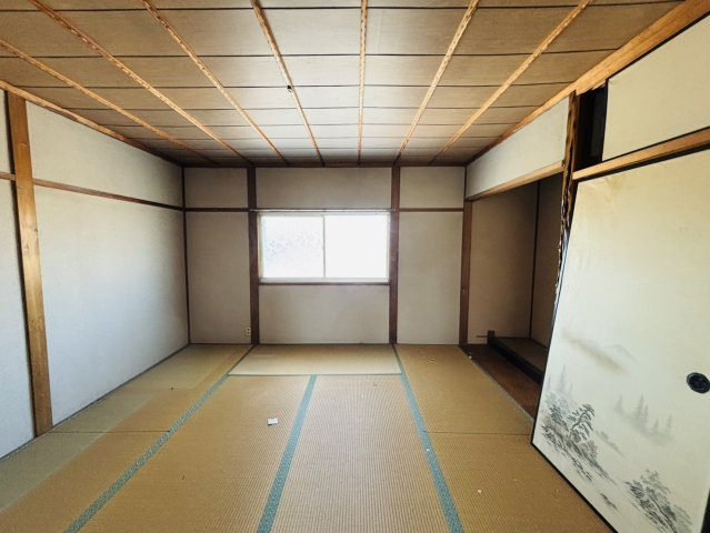 岸和田市上松町4丁目　中古戸建の和室