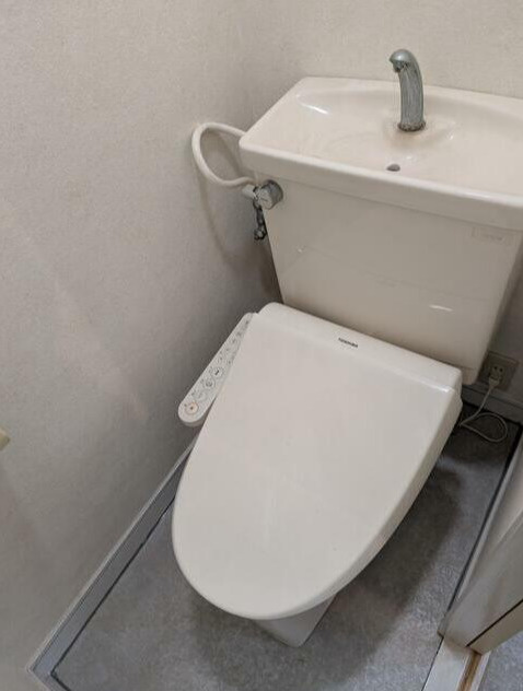 杉並区久我山３丁目の賃貸マンションのトイレ