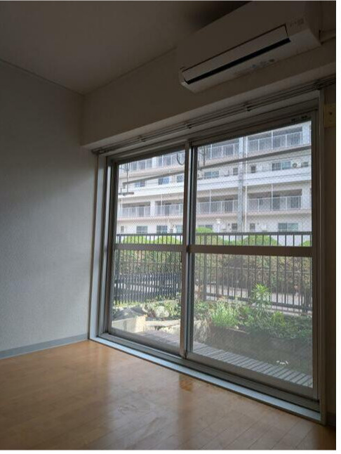 杉並区久我山３丁目の賃貸マンションのバルコニー