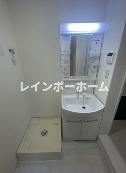 特典：仲介手数料が無料です!!の洗面所|広い洗面スペース