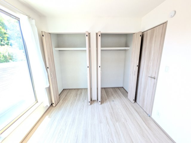 鎌ケ谷市北中沢Ⅰ　A号棟の収納