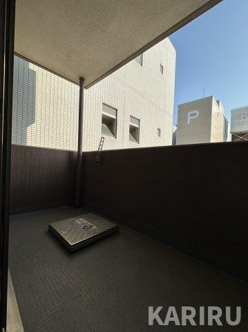 SWISS京橋のバルコニー|同物件別部屋の写真です