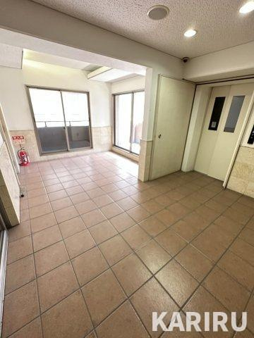 SWISS京橋のロビー