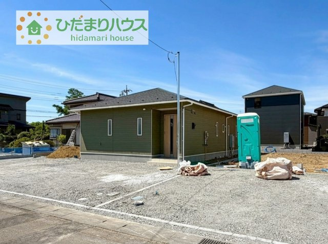 【外観】 | つくば市高見原第17　新築戸建　2号棟 | 近隣の物件もまとめてご案内できます(*^^)
お気軽にお問い合わせください♪