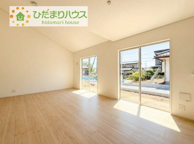 【居間・リビング】 | つくば市高見原第17　新築戸建　2号棟 | 早くお仕事終わらせて、家に帰りたくなるようなリビングです(^^♪