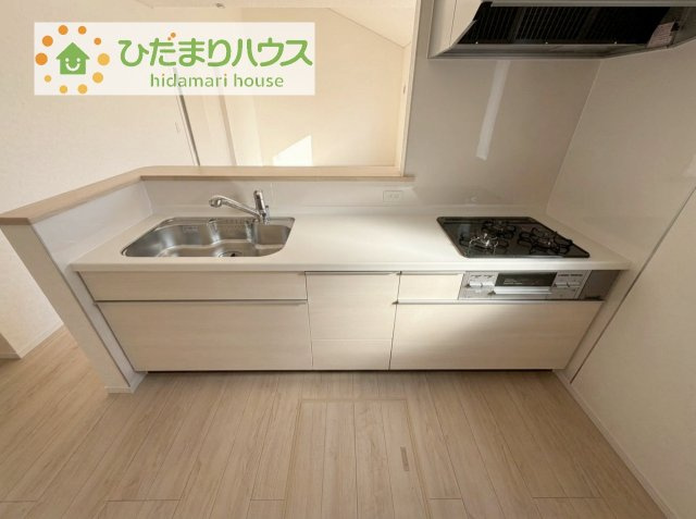 【キッチン】 | つくば市高見原第17　新築戸建　2号棟 | 料理をしながらでも、ご家族との会話を楽しめる対面式キッチン♪