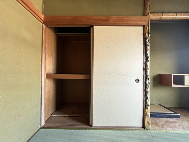 若松町戸建ての収納