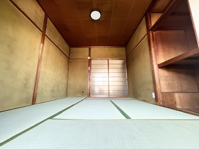 若松町戸建ての和室