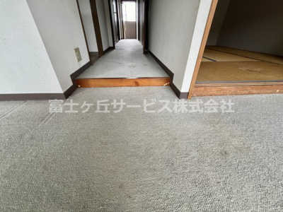 【内装】 | ダイアパレス磐田 中古マンション | 全面カーペット