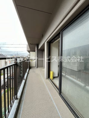 【バルコニー】 | ダイアパレス磐田 中古マンション | 南向きのバルコニー