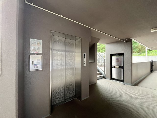 【その他共用部分】 | ダイアパレス磐田 中古マンション | エレベーター1基
