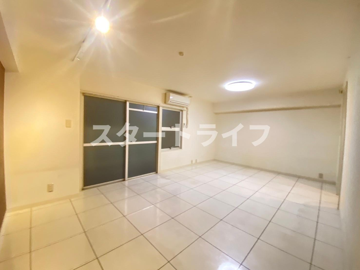 大阪市淀川区西中島５丁目の賃貸マンションの寝室