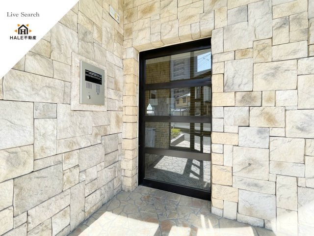 【エントランス】 | MAISON博多駅南