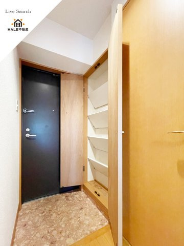 【玄関】 | MAISON博多駅南