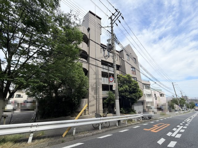 デュコムワイズの外観
