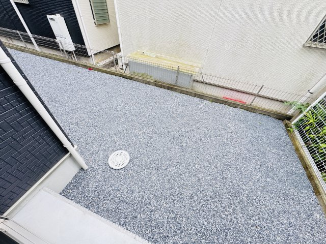 松戸市六実２丁目新築戸建【六実第二小学校:2分】の庭|南側庭スペース
