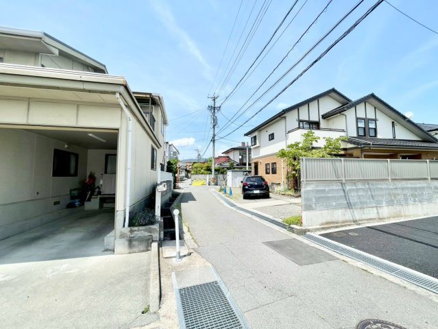 長野市三輪第９の前面道路含む現地写真