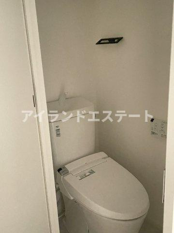 東が丘ガーデンズ　築浅　デザイナーズ　オートロックのトイレ