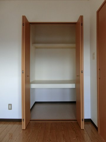 スカイマンションEの収納