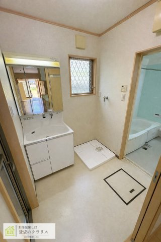 桂木ノ下町戸建の洗面所