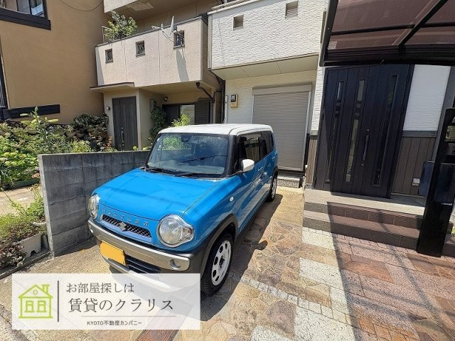 桂木ノ下町戸建の駐車場