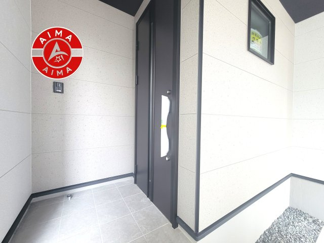 大野城市曙町3丁目第1-3棟（1号棟）の玄関|おでかけの時も帰った時も、「我が家」を最初に感じでもらえる素敵な空間に。