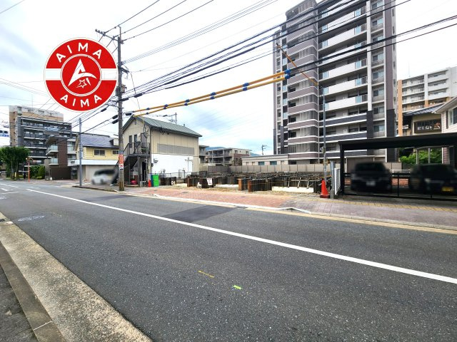 大野城市曙町3丁目第1-3棟（1号棟）の前面道路含む現地写真|見学の時間などお気軽にお問い合わせ下さい。