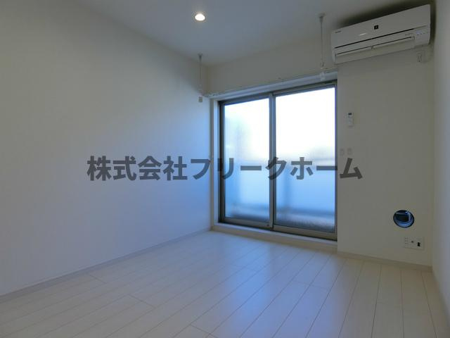 武蔵野市境南町２丁目の賃貸マンションの居間・リビング