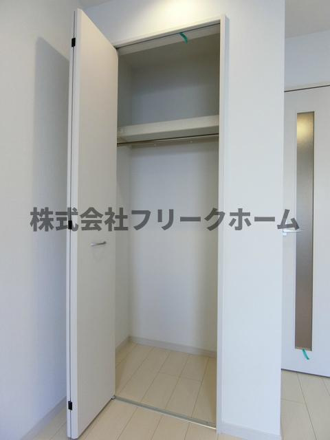 武蔵野市境南町２丁目の賃貸マンションの収納