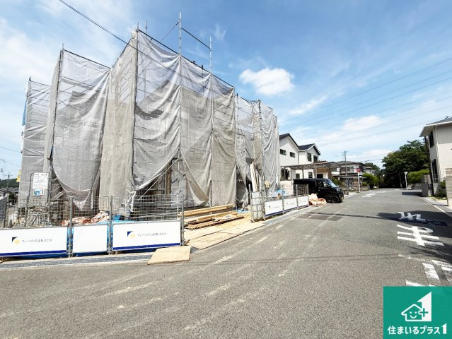 大阪狭山市大野台　第11期　新築一戸建ての前面道路含む現地写真|周辺は落ち着いた街並みの住宅地！子育てがしやすい住環境です！まだ未完成ですが、現地でしかわからない事もございます。是非一度ご覧ください。