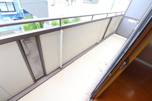 BMC北寺尾のバルコニー
