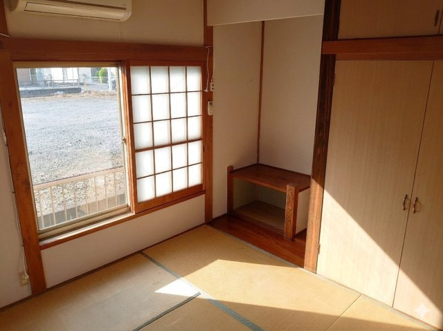 愛川町中津　土地65坪中古戸建　浴室交換履歴ありの和室|残地家具を消しています