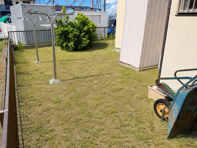 愛川町中津　土地65坪中古戸建　浴室交換履歴ありの庭