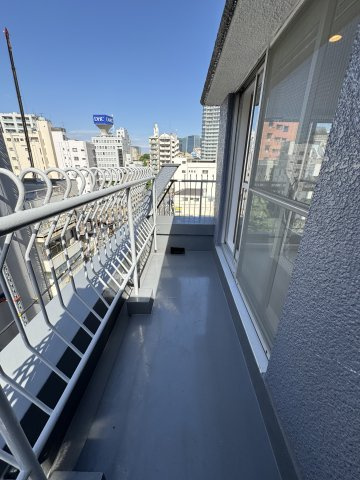 チサンマンション南麻布 6Fのバルコニー