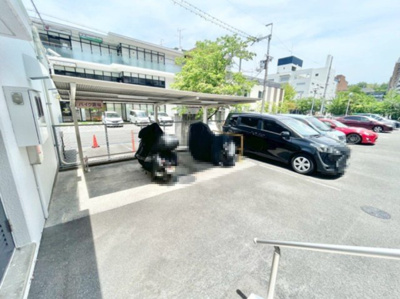 【その他】 | OTCパークハイツ | 現在ご返済中のカーローン・カードローン・教育ローンなどを住宅ローンに一本化したり、家具家電購入費用・引越し費用を住宅ローンと組み合わせるなど、お客さまにメリットの多い住宅ローンのご提案が可能です。
