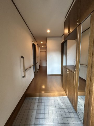 御室仁和寺の玄関