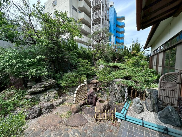 中古戸建　大垣市楽田町3丁目　昭和52年築の庭