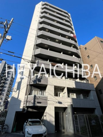エルフラット入谷の外観