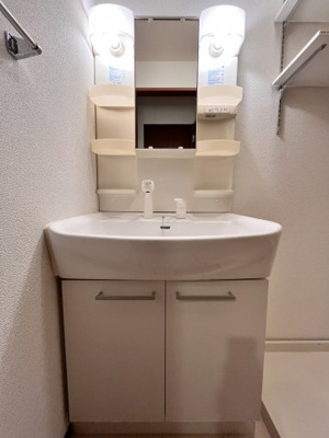 【洗面所】 | フレア