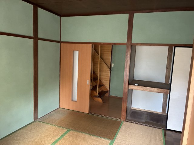 　☆ 多治見市旭ケ丘八丁目　６ＬＤＫ戸建 ☆の和室