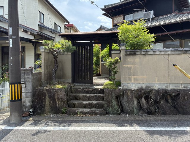 　☆ 多治見市旭ケ丘八丁目　６ＬＤＫ戸建 ☆の外観