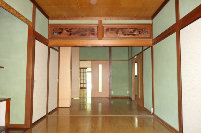 　☆ 多治見市旭ケ丘八丁目　６ＬＤＫ戸建 ☆の内装