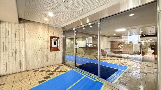 ネオハイツ薬院　平尾小学校区のロビー|ネオハイツ薬院