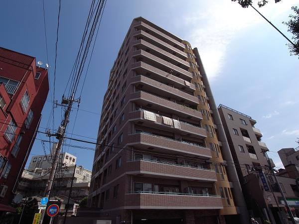 スターロワイヤル中野ＪＰの外観|スーパーやコンビニ近く買物便利な平成１２年築の新耐震基準マンション、スターロワイヤル中野ＪＰは即日現地案内可能となっておりますので、お気軽にお問い合わせください！