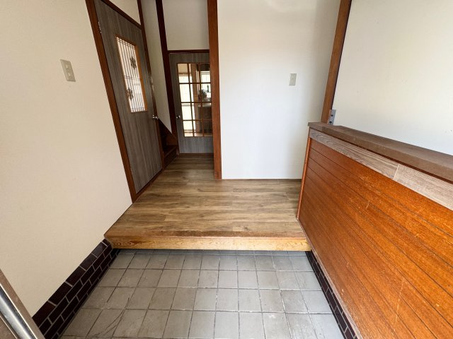 【玄関】 | 魚住町西岡貸家