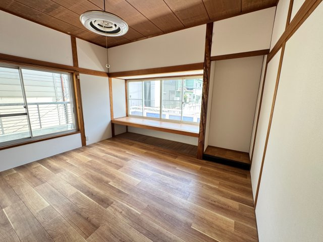 【洋室】 | 魚住町西岡貸家 | 2F洋室6帖