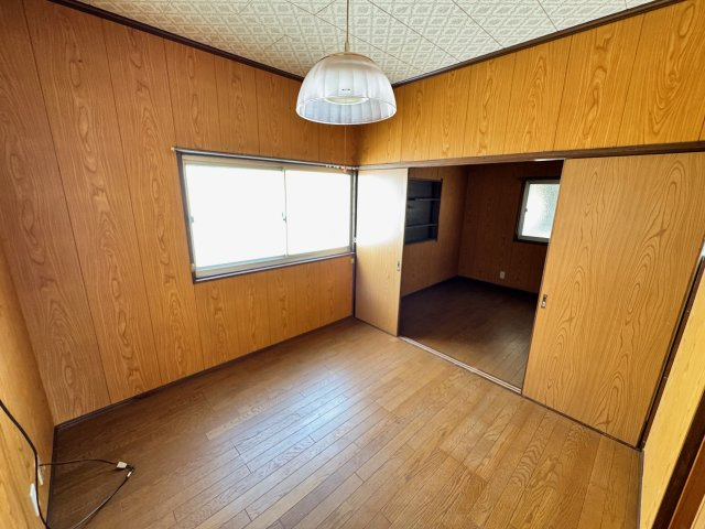 【洋室】 | 魚住町西岡貸家 | 2F 4.5帖
