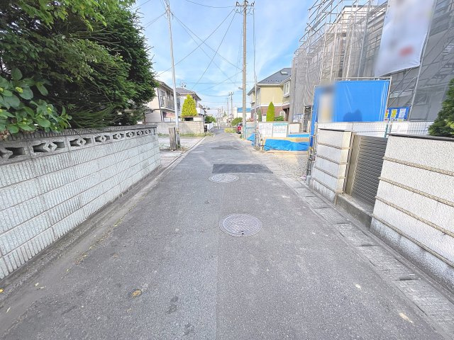 新築戸建・新築建売　郡山市鶴見坦3丁目　薫小・第一中の前面道路含む現地写真|前面道路　北側幅員4ｍ